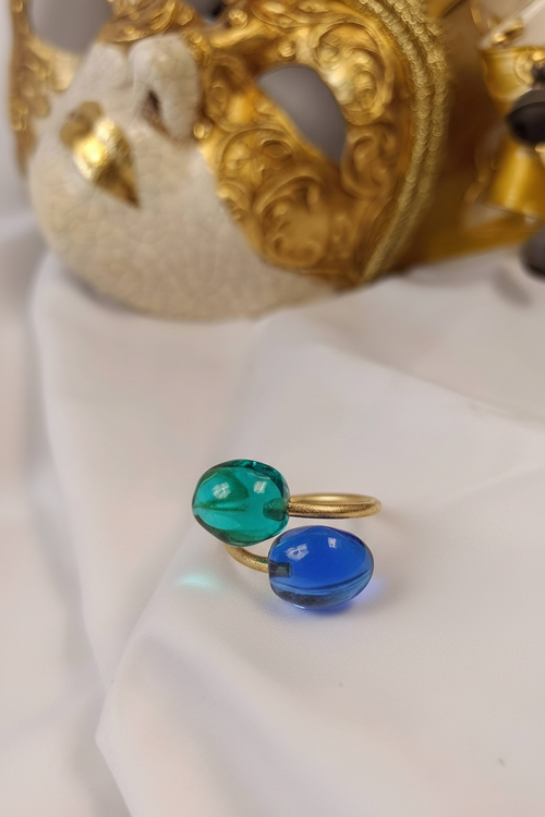 Groene en blauwe Murano ring met Venetiaans masker